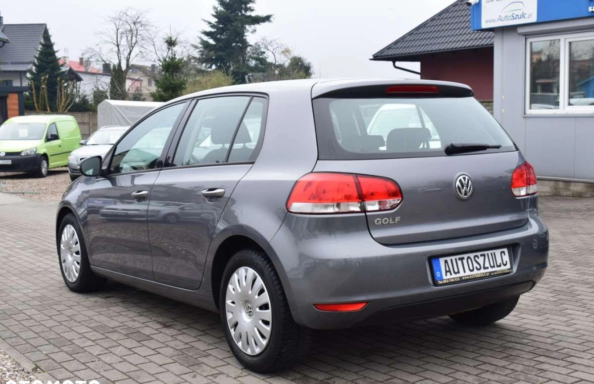 Volkswagen Golf cena 27800 przebieg: 181371, rok produkcji 2009 z Maków Podhalański małe 596